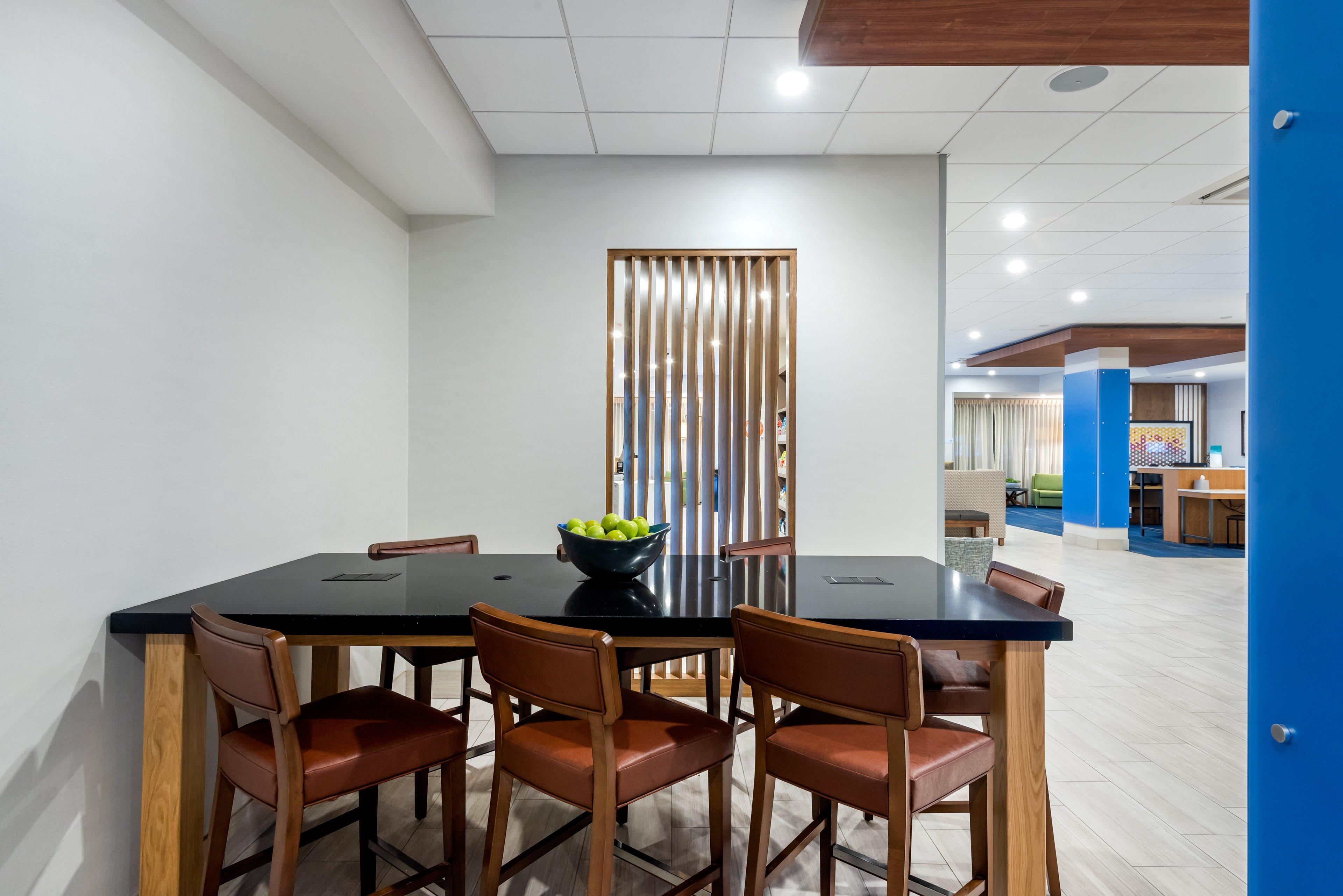 Holiday Inn Express & Suites Santa Ana - Orange County By Ihg Exteriör bild