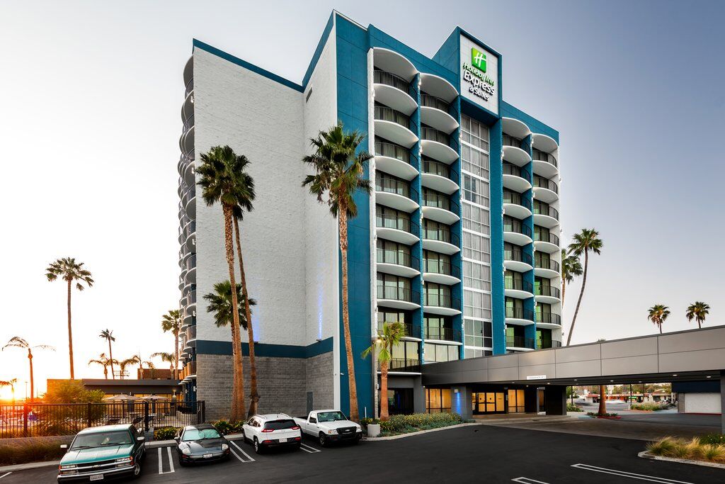 Holiday Inn Express & Suites Santa Ana - Orange County By Ihg Exteriör bild